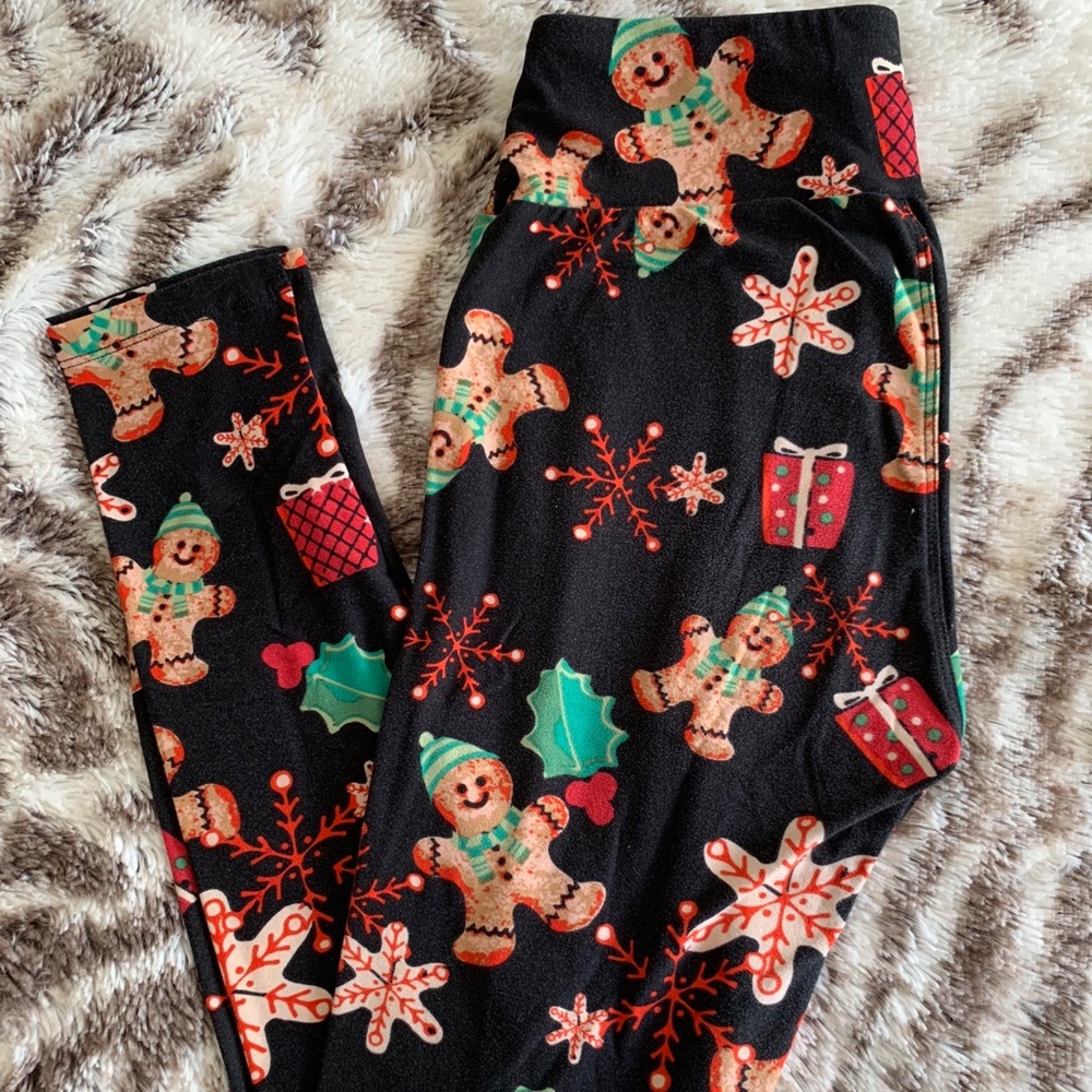 Christmas LuLaRoe leggings!
